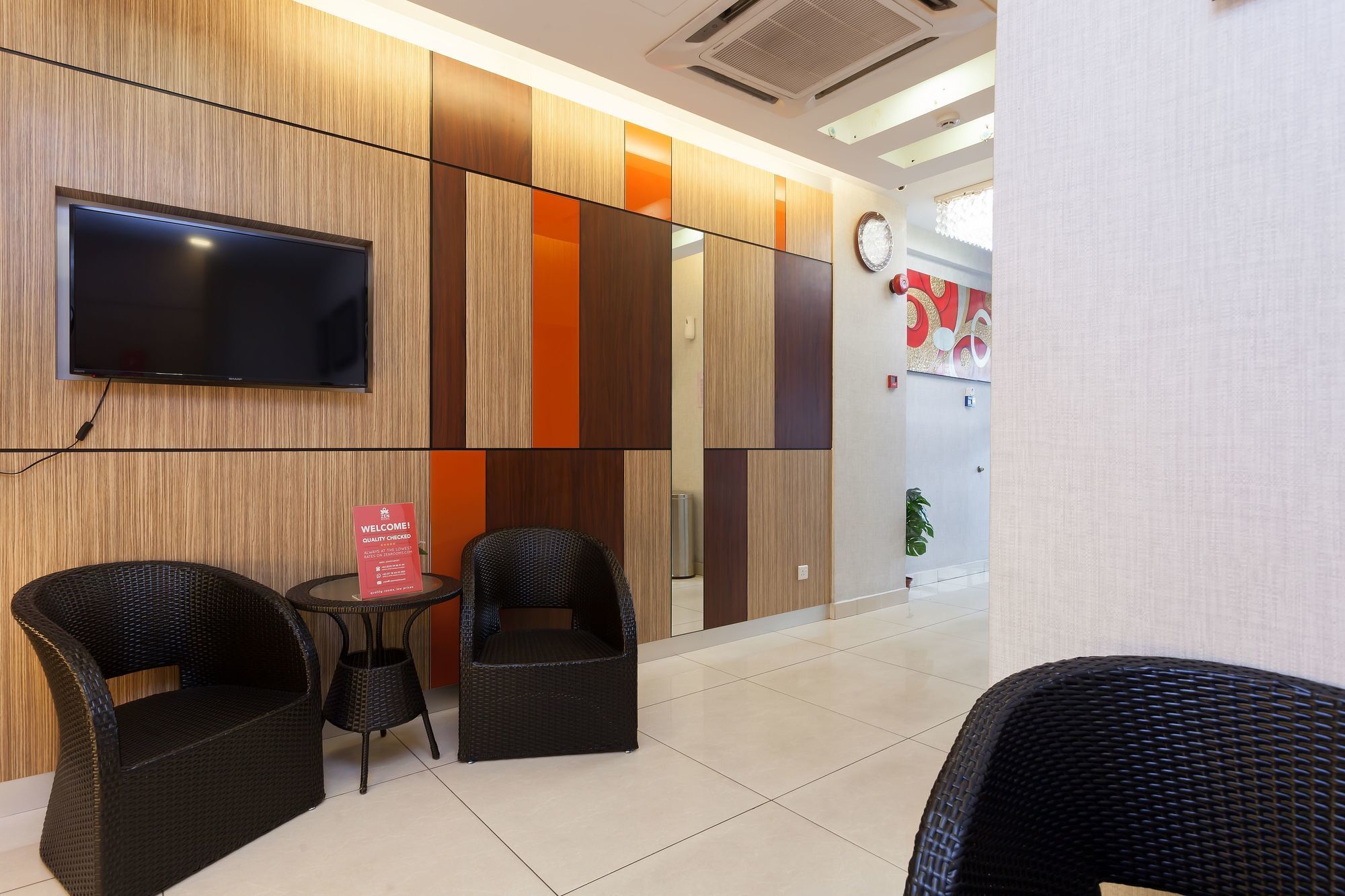 Zen Rooms Jalan Barat Петалинг-Джая Экстерьер фото