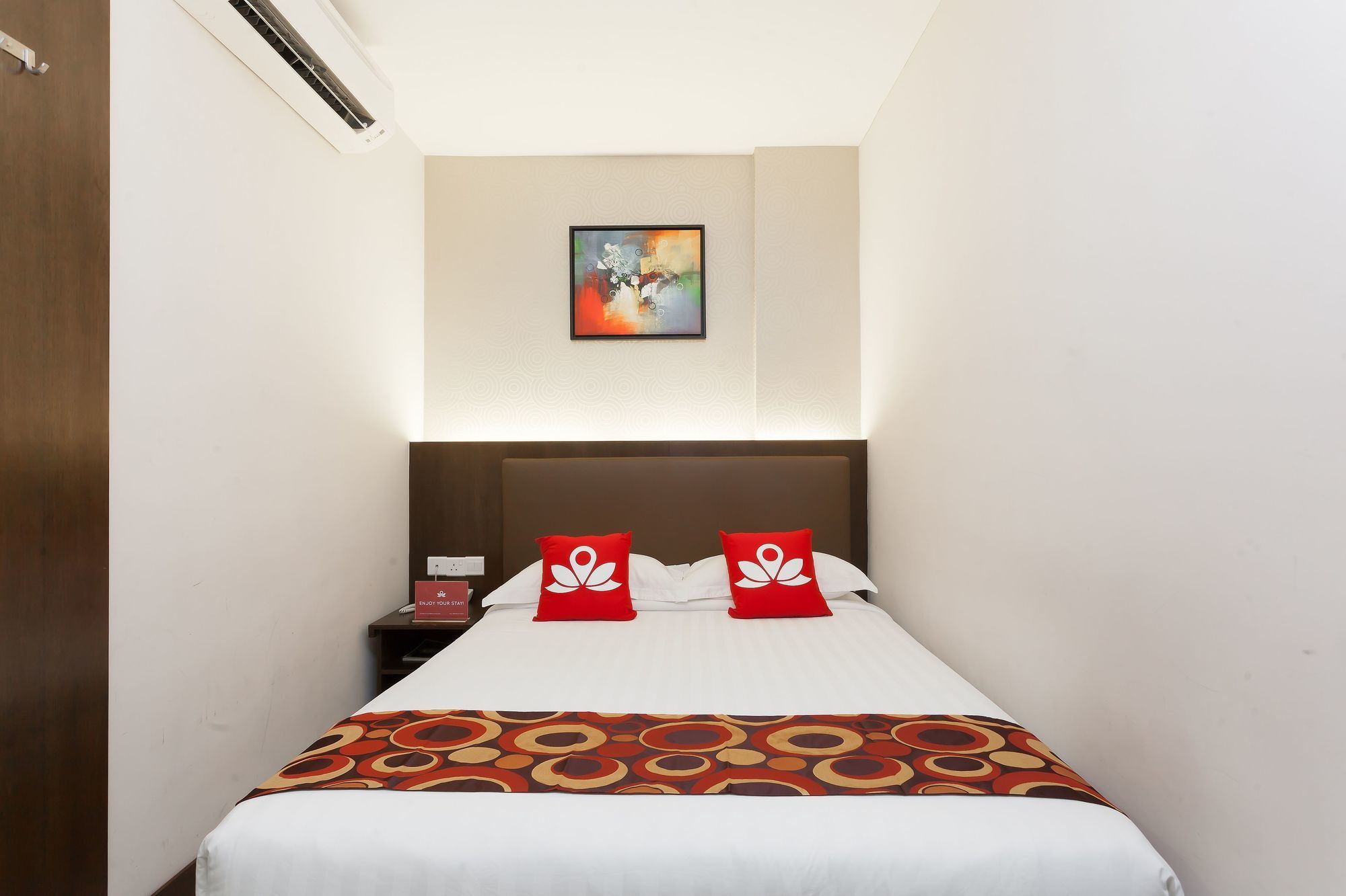 Zen Rooms Jalan Barat Петалинг-Джая Экстерьер фото