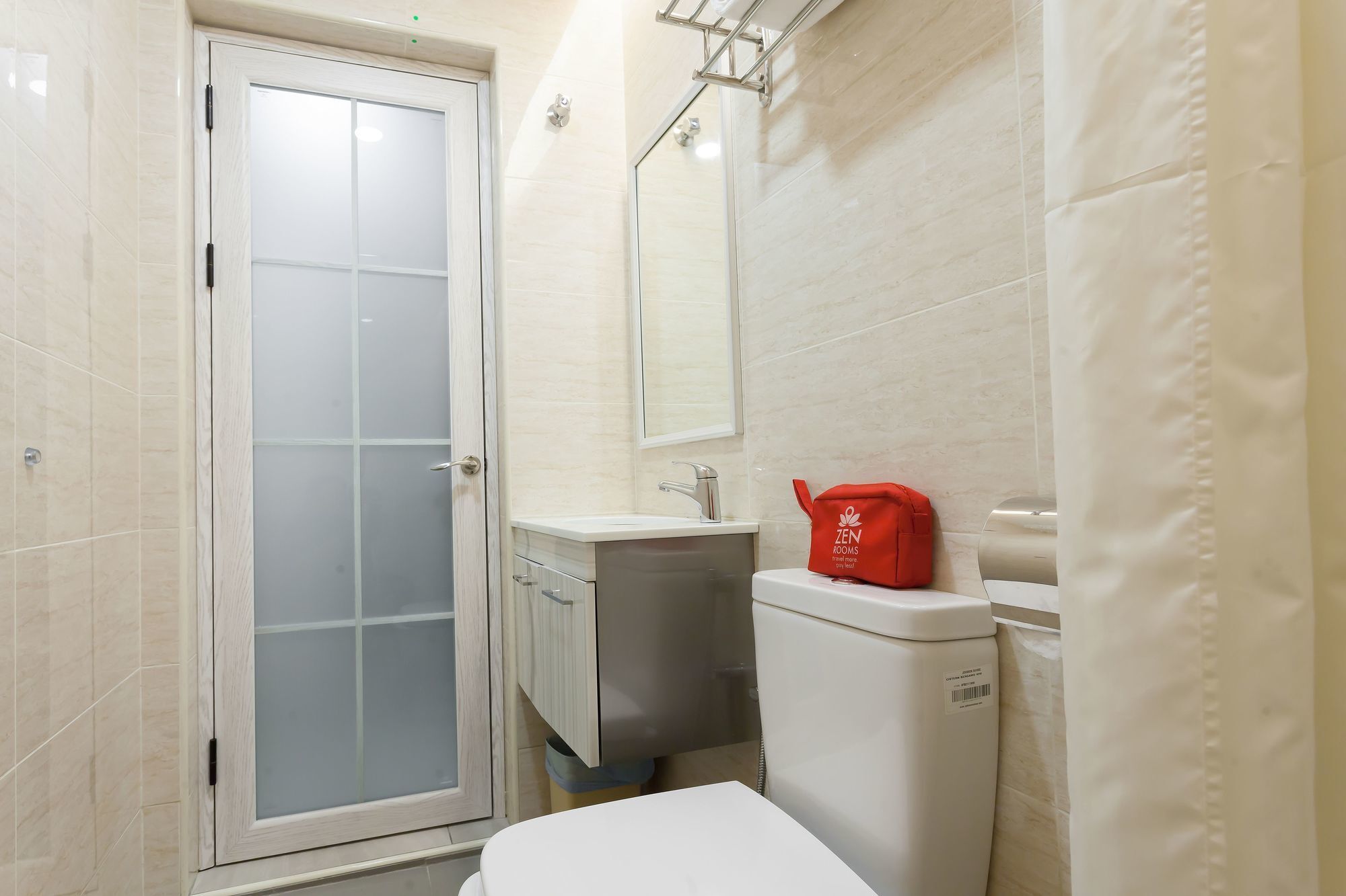 Zen Rooms Jalan Barat Петалинг-Джая Экстерьер фото
